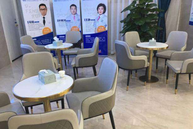 佛山穗华口腔门诊部洗牙有什么优势？先进设备与专业服务保障